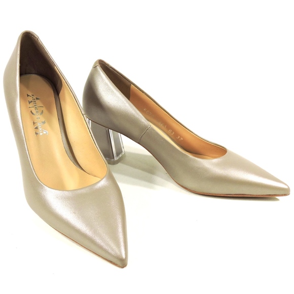 WOMEN'S LEATHER PAMPS - Picture 2 of 8